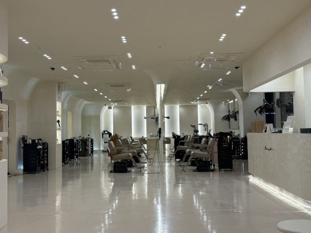 마드모아젤 4호점 내부 전경