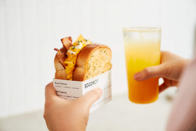 에그드랍(EGGDROP) 갈릭 베이컨 치즈 샌드위치(© 주식회사 에그드랍)